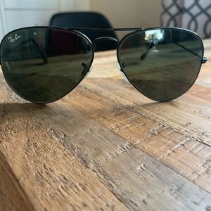 Aviator ray bans